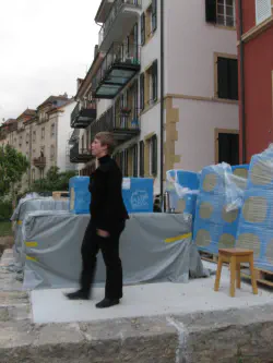 Millénaire de Neuchâtel - Ouvrez les fenêtres - Louis-Favre Tertre - Direction d'un orchestre disséminé dans diverses maisons du quartier - 2011