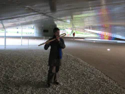 Explorations sonores dans le tout nouveau Rolex Learning Center de l'EPFL Lausanne - Barbara Minder, flûte basse